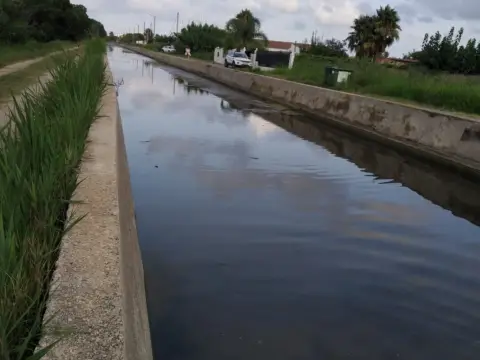 Terreno en calle Font de la Salud