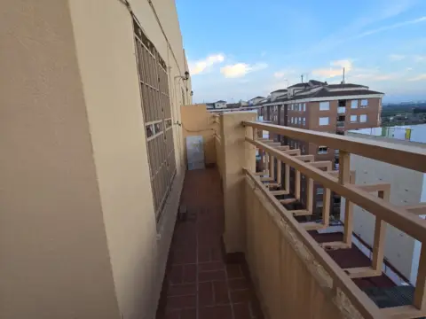 Ático en calle Centro de Salud Fernando El Catolico, nº 1