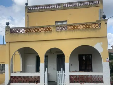 Chalet rústico en Oeste