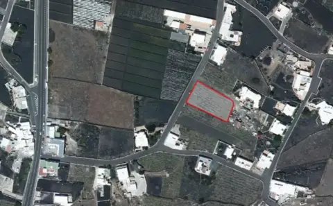 Terreno en calle de las Piletas