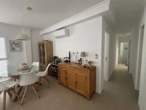 Apartamento en calle Copacabana