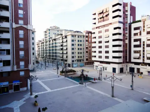 Piso en Avenida de Juan de Borbón