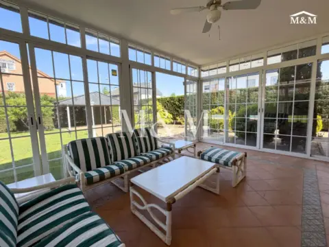 Chalet en Núcleo Urbano