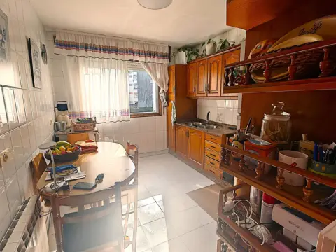 Piso en calle Rey Daviña