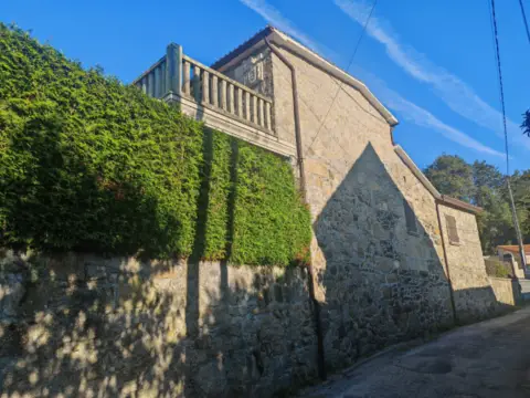 Casa rústica en Godos