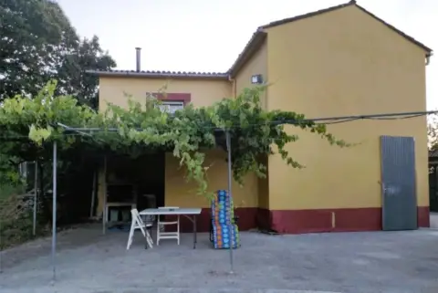 Casa en calle Caira