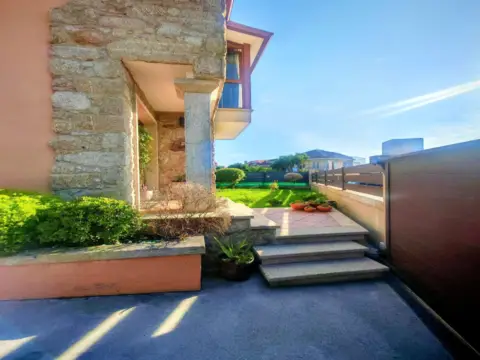 Chalet en Caleiro (Resto Parroquia)