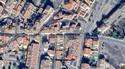Casa en calle Tamarite