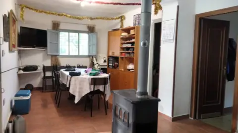 Chalet rústico en calle de la Azucarera