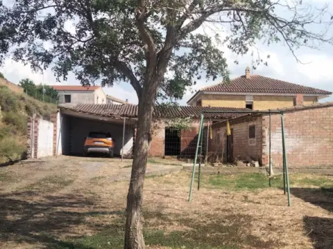 Terreno en calle de la Ermita