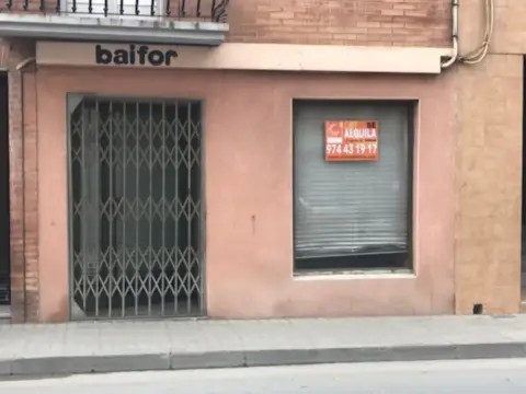 Local comercial en calle de Lérida