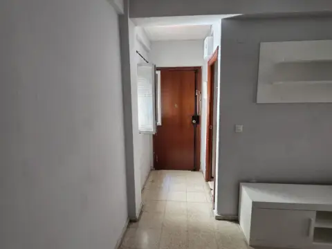 Piso en Huerta de la Reina-Arruzafilla-Parque Figueroa-Noreña