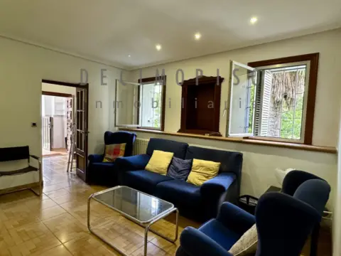 Piso en calle de la Escolta Real