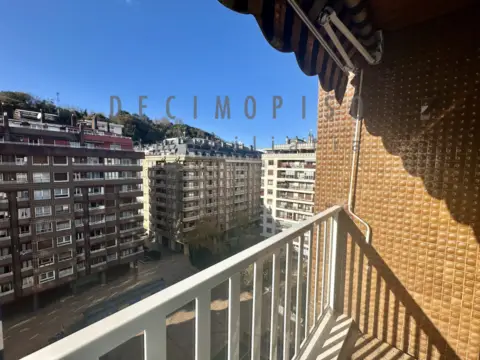 Piso en Karlos I.aren Hiribidea