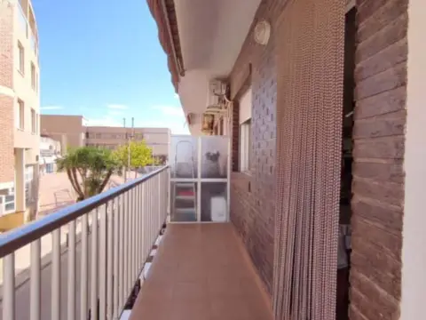 Piso en calle del Crucero Baleares, 17