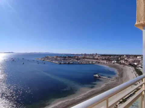 Ático en calle de Campoamor, 51