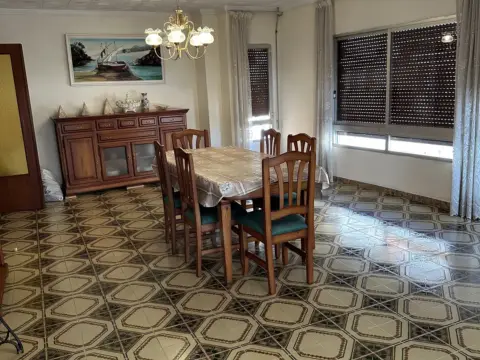 Casa en Carrer del Canonge Barberá Sentamans
