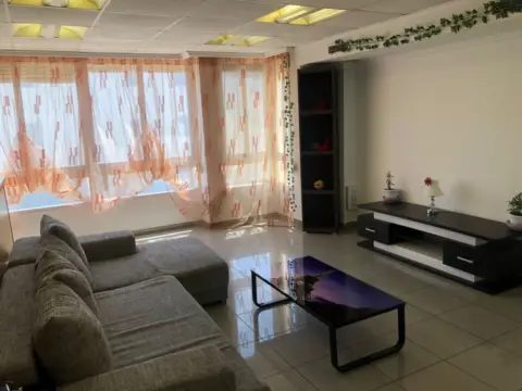 Casa en Avenida de la Casa de la Cultura
