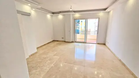 Piso en Avenida de Andalucía