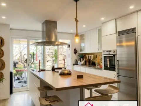 Chalet unifamiliar en Urbanización La Reserva