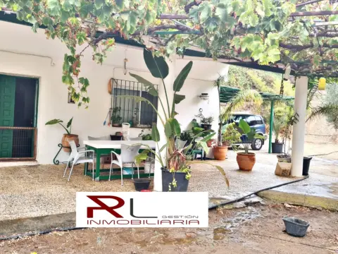 Finca rústica en Caicunes