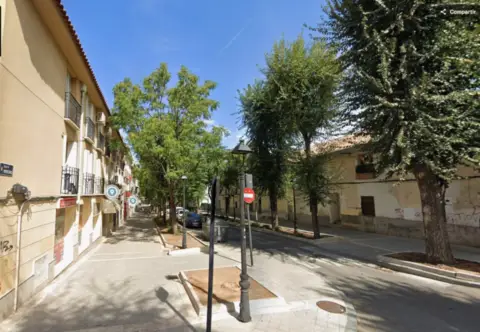 Piso en calle de Montesinos