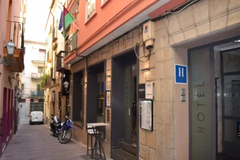 Edificio en calle de las Vidrieras, 1