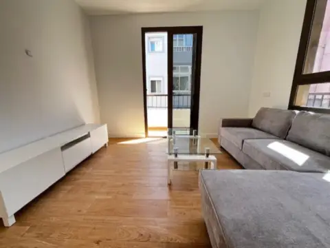 Piso en calle de Rafael Almeida, 7