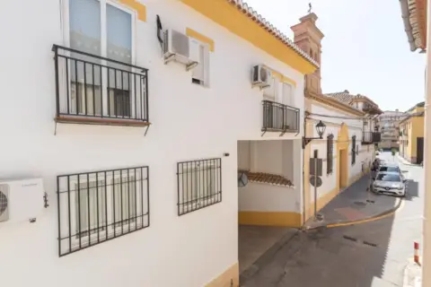 Casa adosada en calle de los Molinos