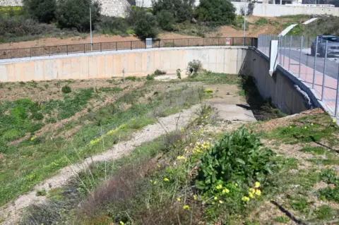 Terreno en Urbanización Loma del Flamenco