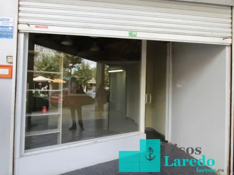 Local comercial en calle Centro, nº 1