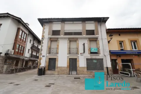 Casa en calle de la Cruz, 1