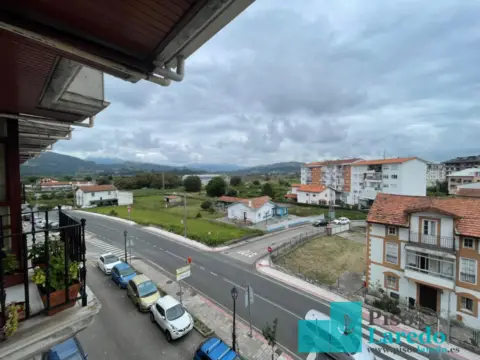 Piso en calle de la Quinta, 23