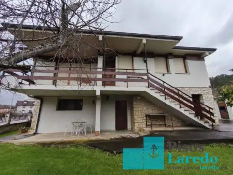 Casa en calle de la Mies