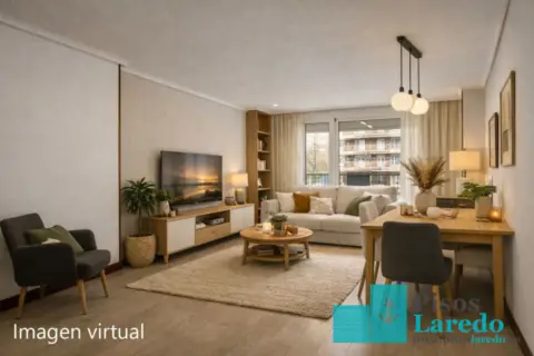 Piso en calle del Comandante Villar