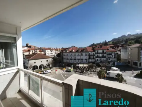 Piso en calle de Menéndez Pelayo, 1