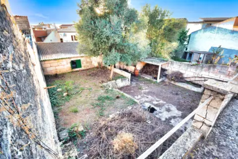 Casa adosada en Carrer d'Espanya, 8