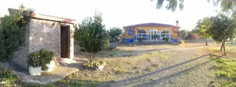 Chalet rústico en Rincón del Obispo
