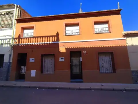 Piso en calle de Agustina de Aragón