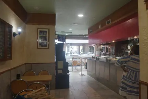 Local comercial en calle de Lardero