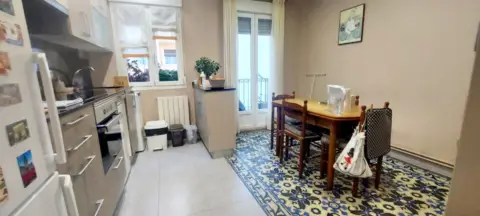 Piso en calle de María Teresa Gil de Gárate