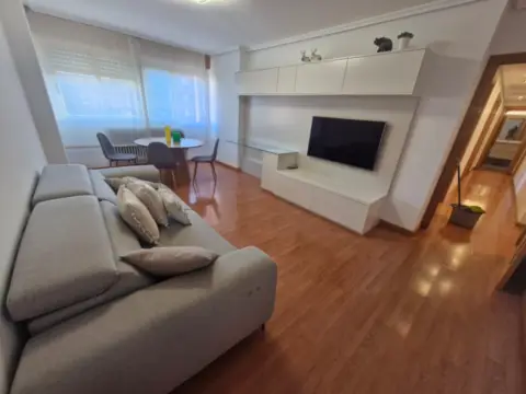 Piso en Portillejo-Valdegastea