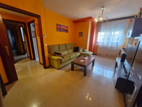 Piso en Portillejo-Valdegastea