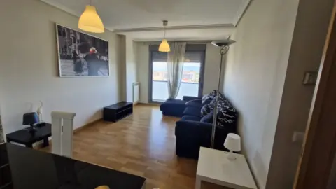 Piso en calle de Holanda