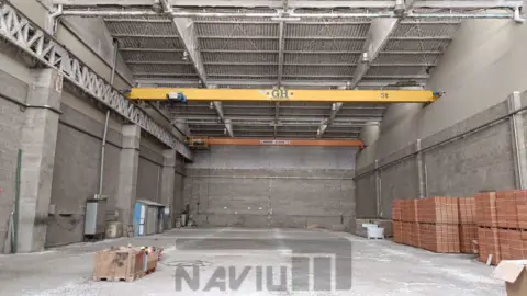 Nave industrial en Estación Renfe-Los Manantiales