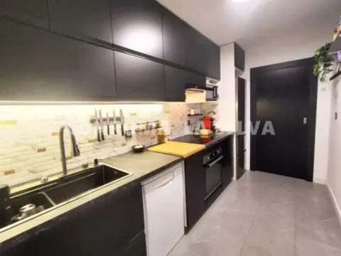 Piso en Carrer d'Anselm Clave