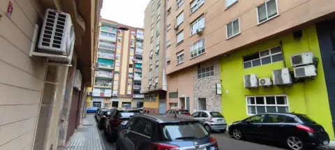 Garaje en calle de Alfonso Moreno Acevedo