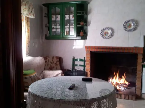 Casa en Casas de Guijarro