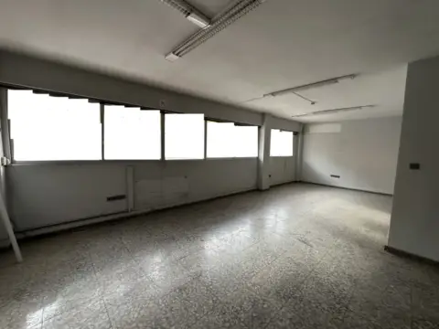 Local comercial en Avenida de la Ciudad de Linares