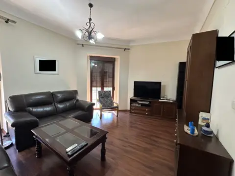 Piso en calle de la Trinidad